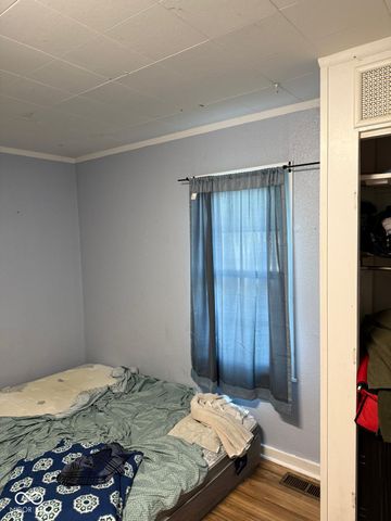 541 Forest Avenue, Greenwood, IN 46143