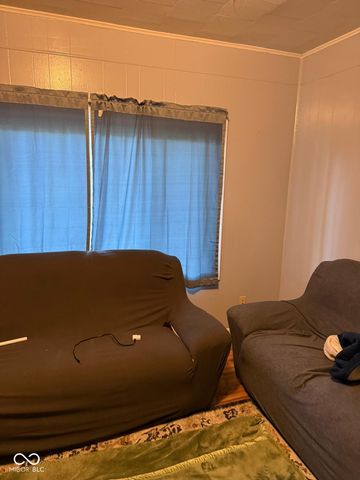 541 Forest Avenue, Greenwood, IN 46143