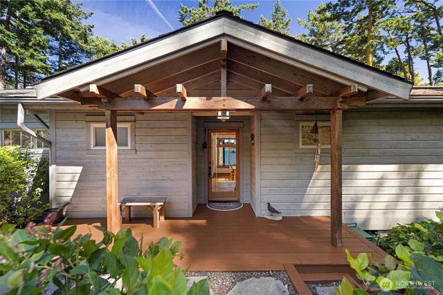 976 San Juan Drive, Friday Harbor, WA 98250