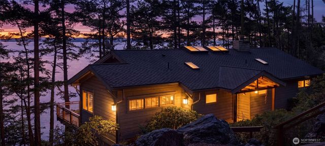976 San Juan Drive, Friday Harbor, WA 98250