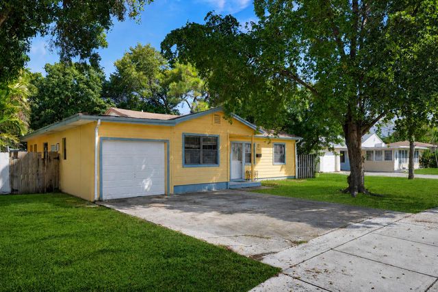 713 NE 35th Street, Oakland Park, FL 33334