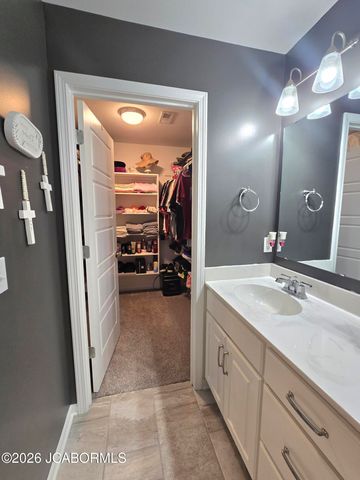 5820 HORSESHOE DRIVE, Jefferson City, MO 65109