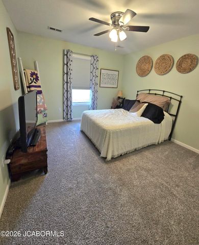 5820 HORSESHOE DRIVE, Jefferson City, MO 65109