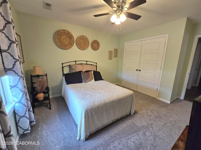 5820 HORSESHOE DRIVE, Jefferson City, MO 65109