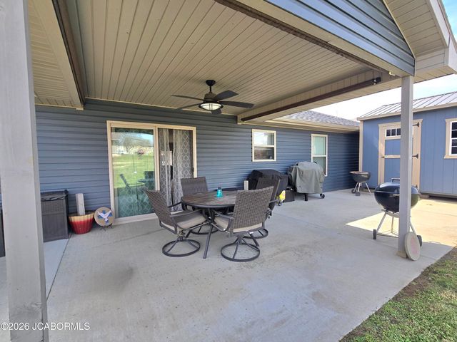 5820 HORSESHOE DRIVE, Jefferson City, MO 65109