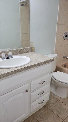 771 JOHN RINGLING BOULEVARD 32FAIR, Sarasota, FL 34236
