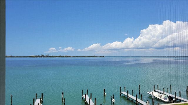 771 JOHN RINGLING BOULEVARD 32FAIR, Sarasota, FL 34236