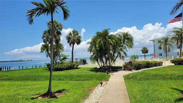 771 JOHN RINGLING BOULEVARD 32FAIR, Sarasota, FL 34236