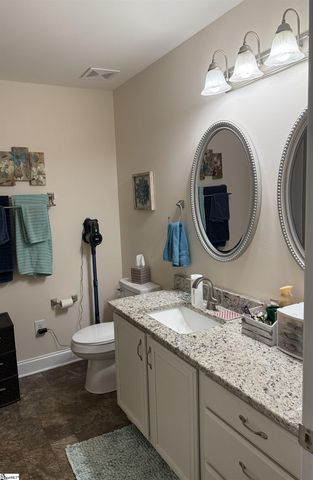 9 Canterbrooke Court, Fountain Inn, SC 29644