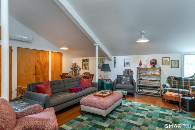 35 River Road, Sharon, CT 06069