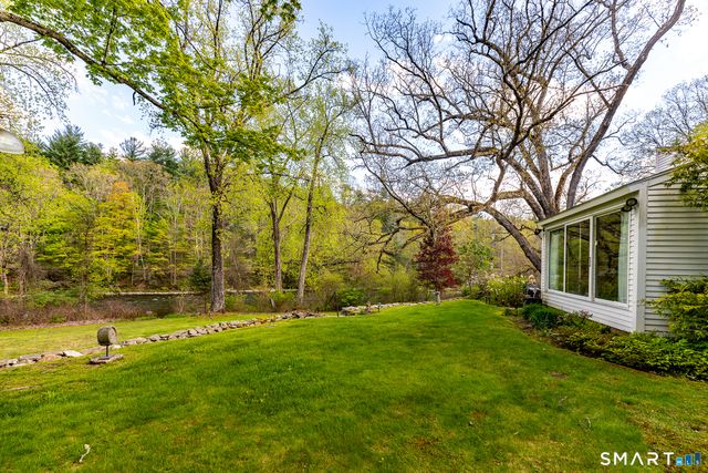 35 River Road, Sharon, CT 06069