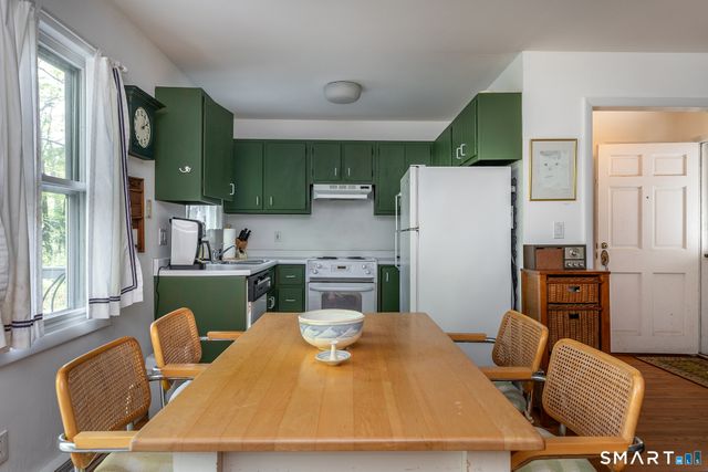 35 River Road, Sharon, CT 06069