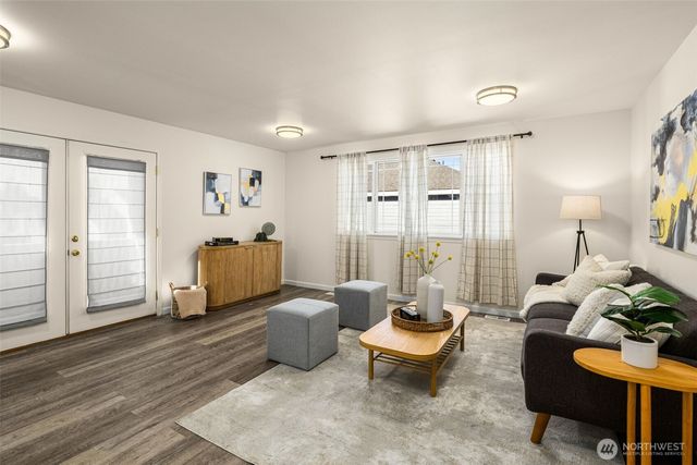 4408 221st Place SW, Mountlake Terrace, WA 98043