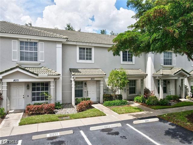 8073 Pacific Beach DR, Fort Myers, FL 33966