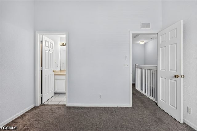 8073 Pacific Beach DR, Fort Myers, FL 33966