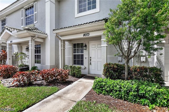 8073 Pacific Beach DR, Fort Myers, FL 33966