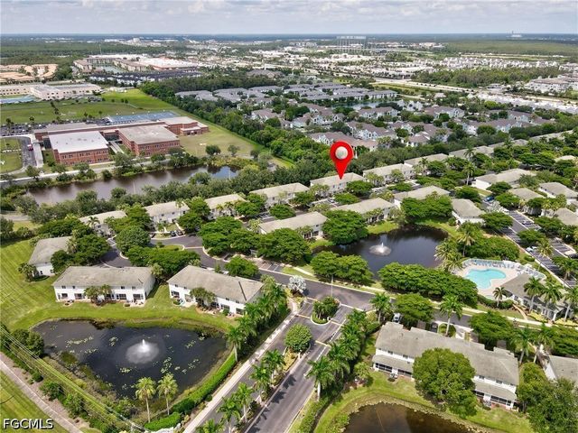8073 Pacific Beach DR, Fort Myers, FL 33966