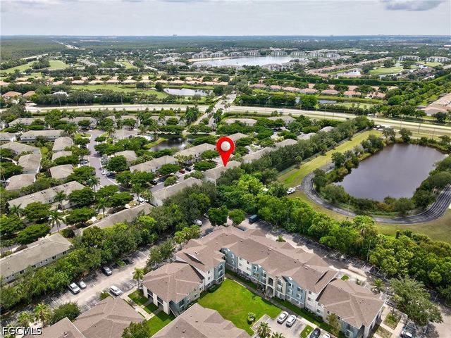 8073 Pacific Beach DR, Fort Myers, FL 33966