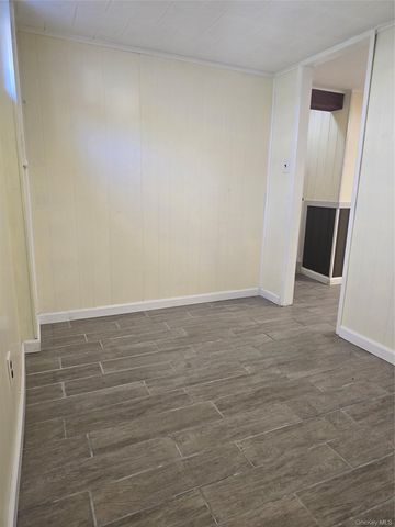 107 Nevada Street, Hicksville, NY 11801