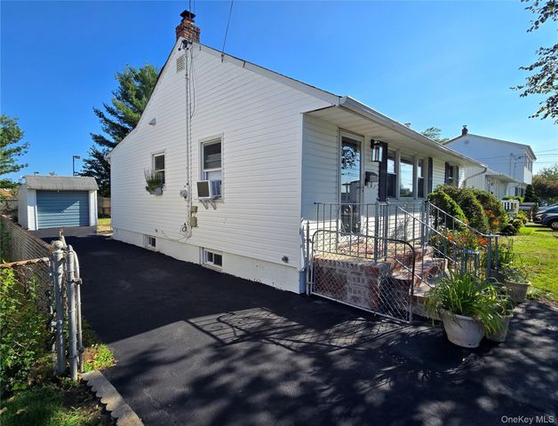 107 Nevada Street, Hicksville, NY 11801