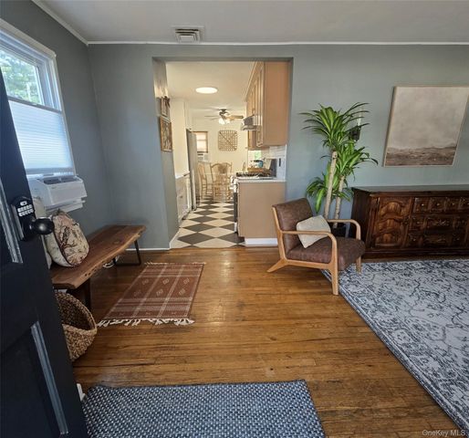 107 Nevada Street, Hicksville, NY 11801