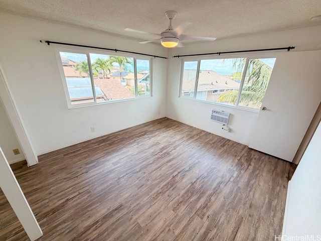 94-211 Keaolani Street, Mililani, HI 96789