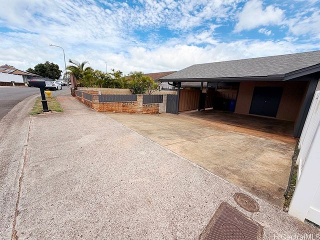 94-211 Keaolani Street, Mililani, HI 96789
