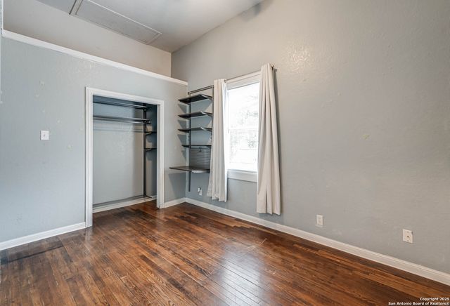 127 Vance St, San Antonio, TX 78210