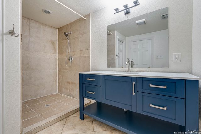 127 Vance St, San Antonio, TX 78210