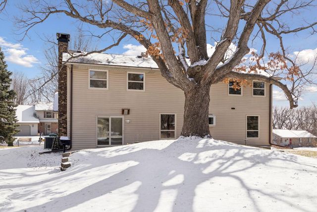 12925 Eveleth Avenue, Apple Valley, MN 55124