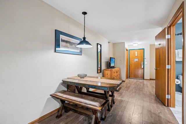 111 Center STREET #324, Lake Geneva, WI 53147