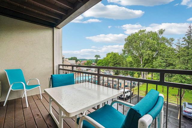 111 Center STREET #324, Lake Geneva, WI 53147