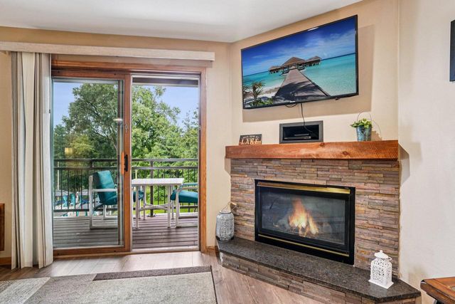 111 Center STREET #324, Lake Geneva, WI 53147