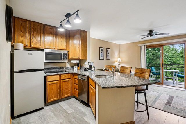 111 Center STREET #324, Lake Geneva, WI 53147