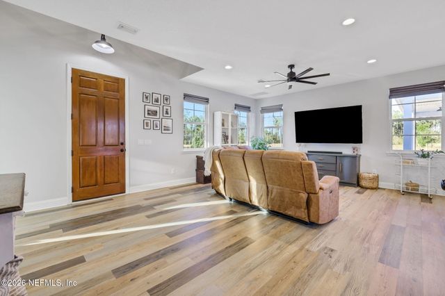 35018 HEARTHSTONE Way, Callahan, FL 32011