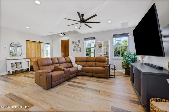 35018 HEARTHSTONE Way, Callahan, FL 32011