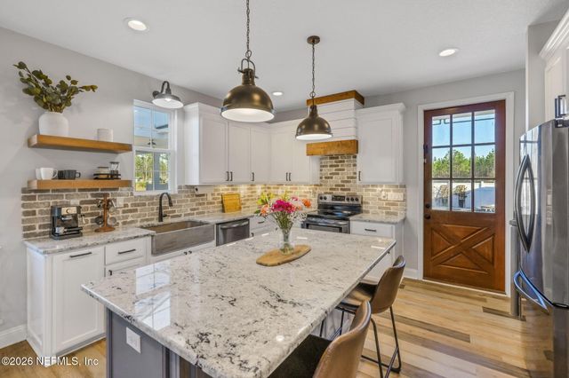 35018 HEARTHSTONE Way, Callahan, FL 32011