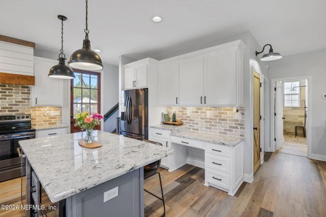 35018 HEARTHSTONE Way, Callahan, FL 32011