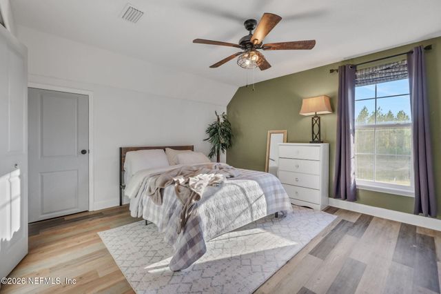 35018 HEARTHSTONE Way, Callahan, FL 32011