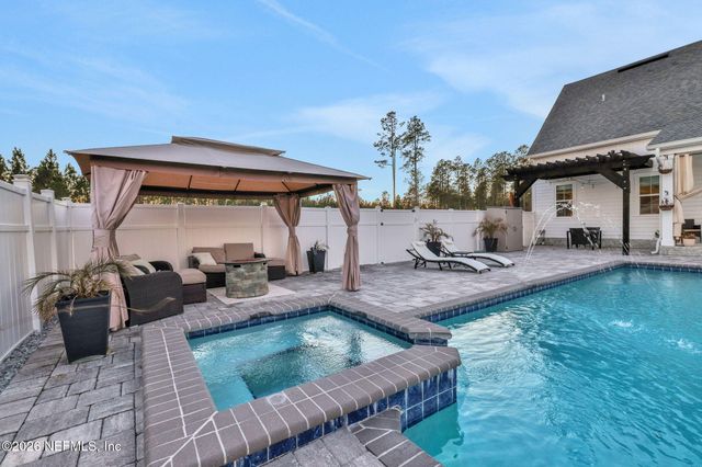 35018 HEARTHSTONE Way, Callahan, FL 32011