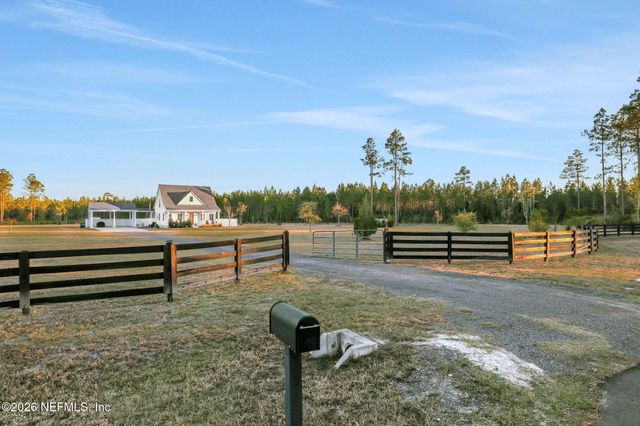 35018 HEARTHSTONE Way, Callahan, FL 32011