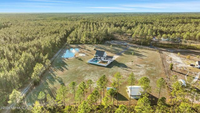 35018 HEARTHSTONE Way, Callahan, FL 32011