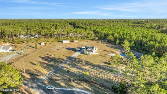 35018 HEARTHSTONE Way, Callahan, FL 32011