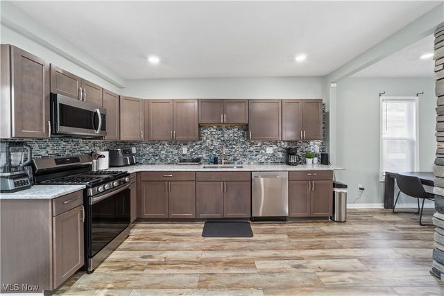 3251 Marvin Avenue, Cleveland, OH 44109