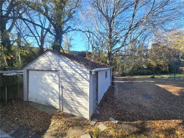 9277 Mason Creek RD, Norfolk, VA 23503