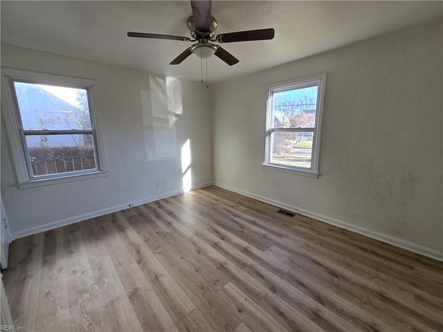 9277 Mason Creek RD, Norfolk, VA 23503