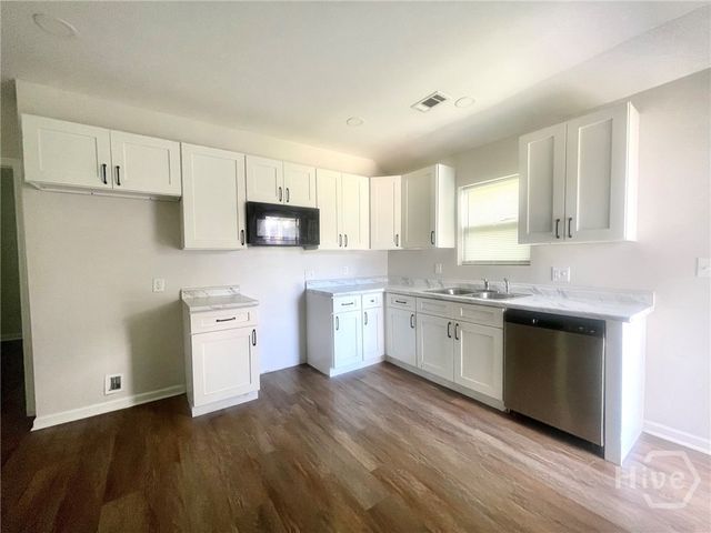 1112 E Bolton Street, Savannah, GA 31401