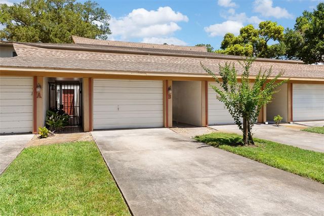 408 HOWARD AVENUE B, Lakeland, FL 33815