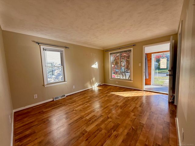 715 Donald Avenue, Royal Oak, MI 48073