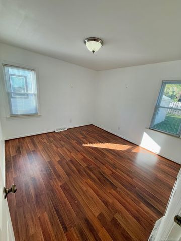 715 Donald Avenue, Royal Oak, MI 48073